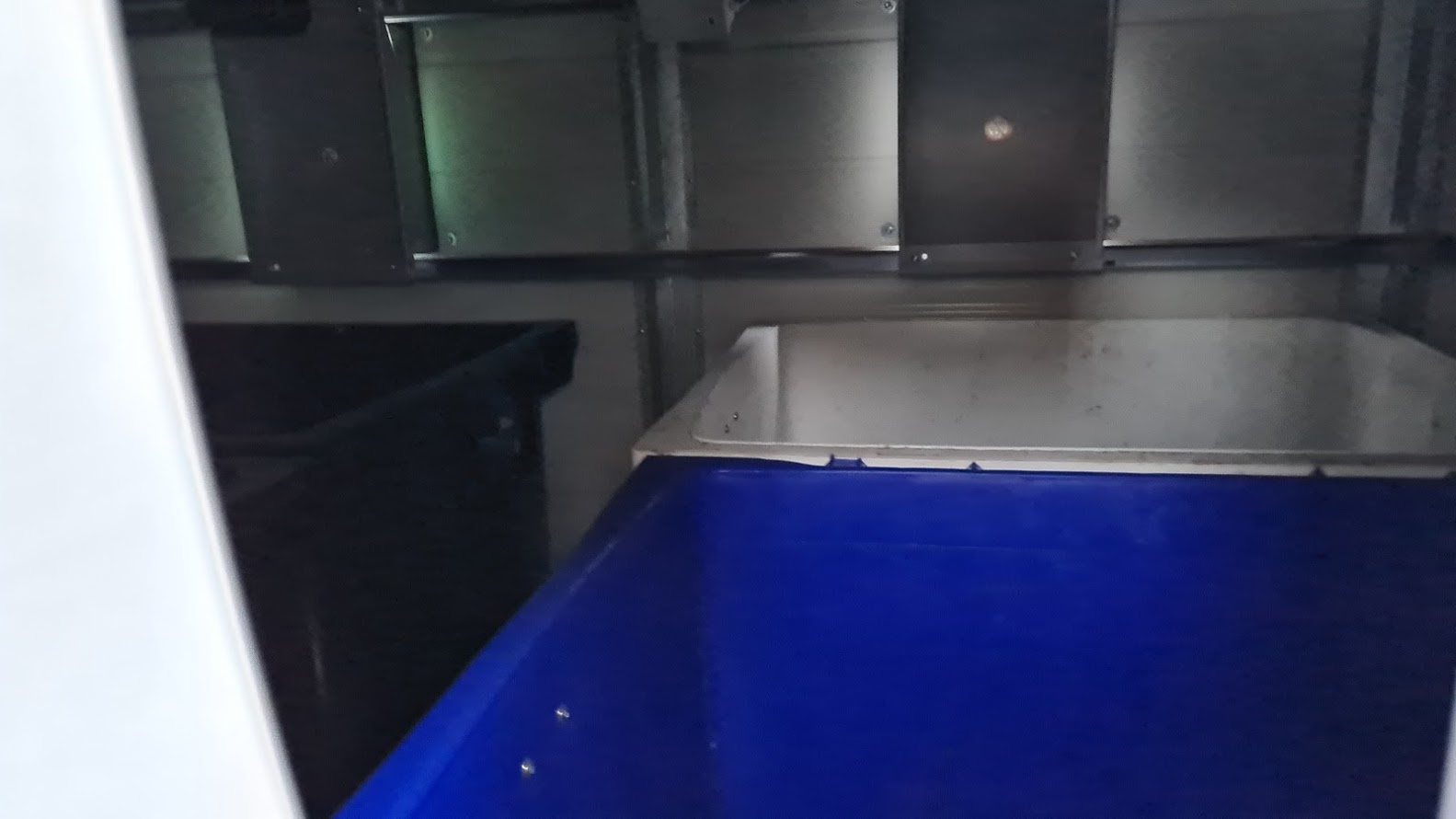 Ce se întâmplă dacă, odată plin, alunecă sacul meu în spate, la metal? Vom avea metale reciclate din nemetale?